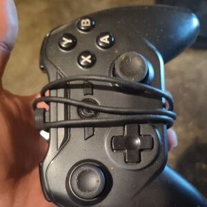 Wireless Black Game Controller